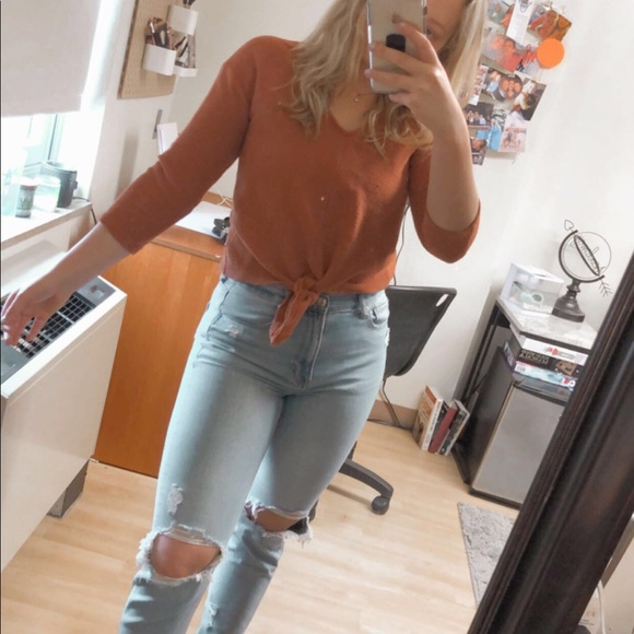 Texture and Thread Tie long sleeve - Picture 3 of 3